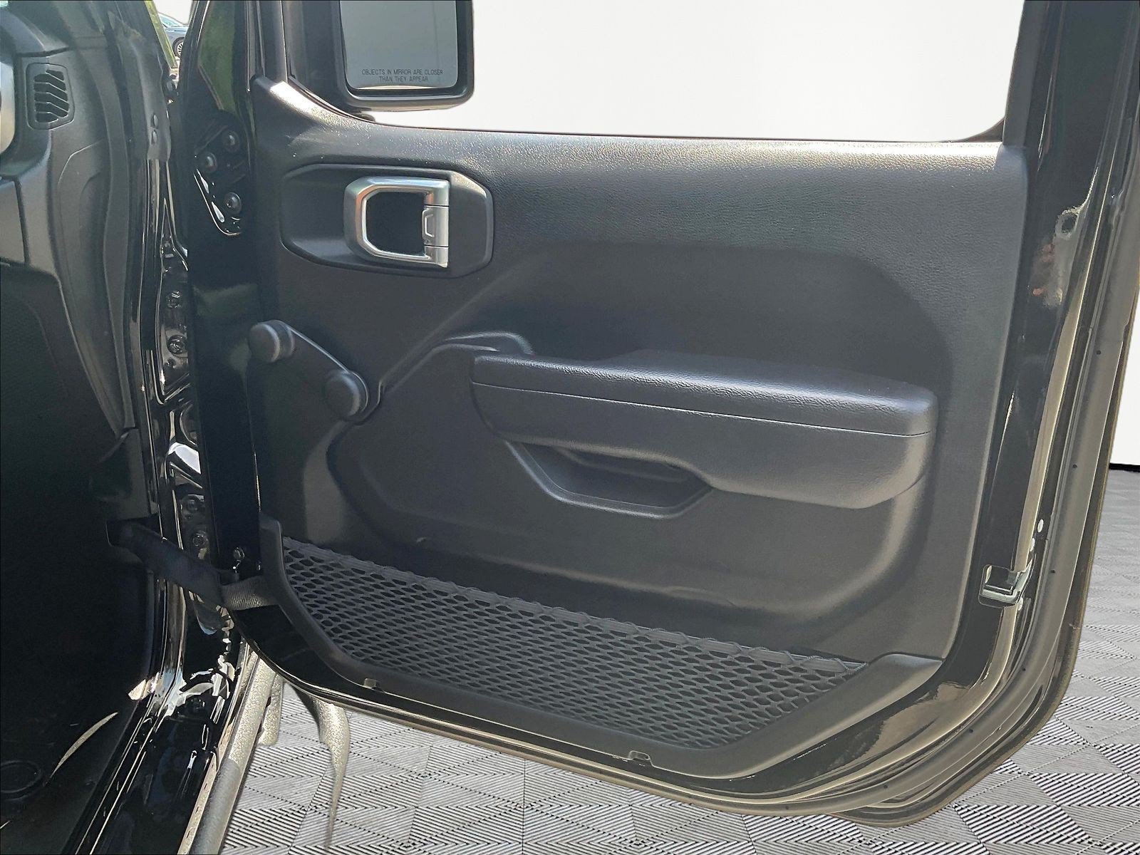 Used 2023 Jeep Wrangler Unlimited Sport AWD/4WD image 27