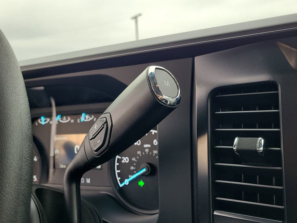 New 2026 Ford F550 4x4 Regular Cab Super Duty image 26