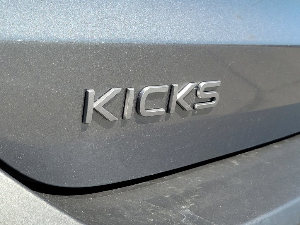 New 2026 Nissan Kicks SV w/ SV Premium Package FWD image 17