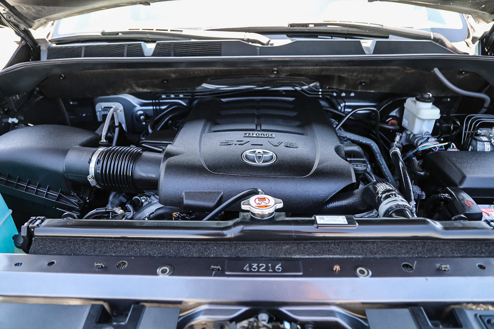 Used 2021 Toyota Tundra SR5 w/ SR5 Upgrade Package RWD image 26