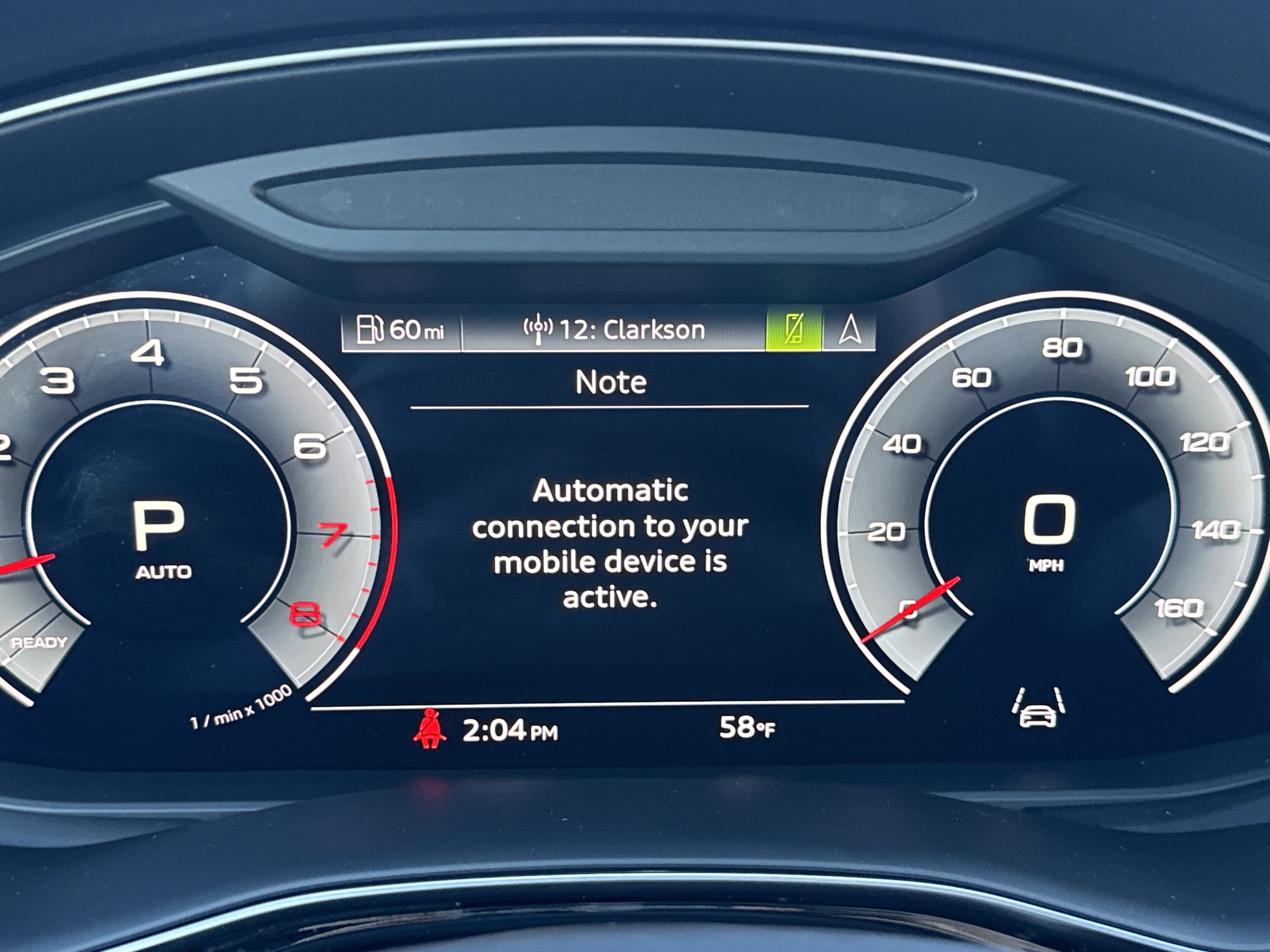 Used 2023 Audi Q8 Premium image 11