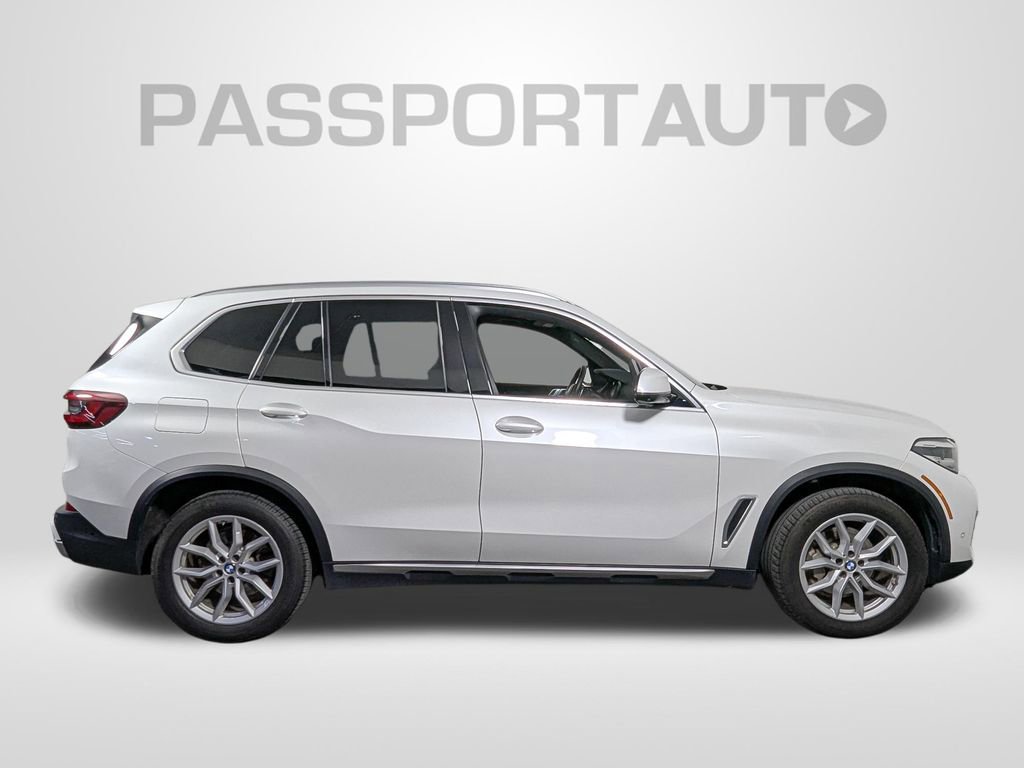 Used 2021 BMW X5 xDrive40i w/ Premium Package 2 image 8