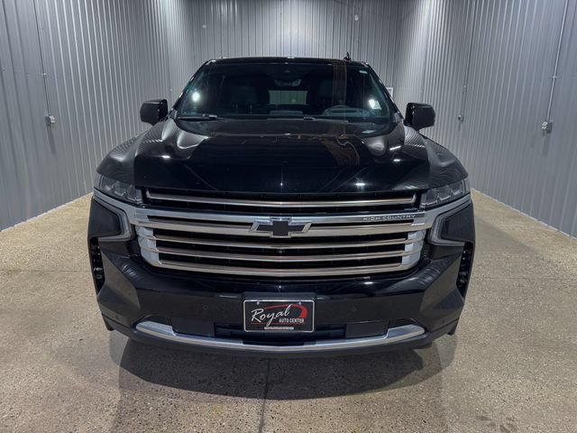Used 2023 Chevrolet Suburban High Country AWD/4WD image 11
