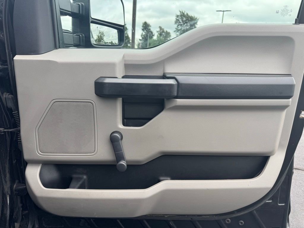 Used 2020 Ford F250 XL w/ XL Value Package AWD/4WD image 13