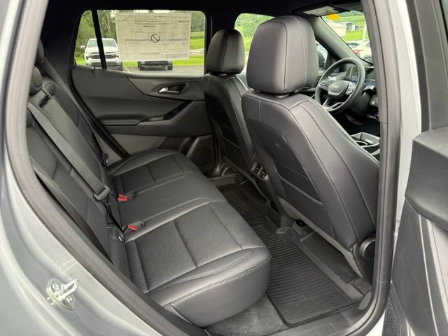 New 2027 Chevrolet Equinox LT w/ Convenience Package II AWD/4WD image 12