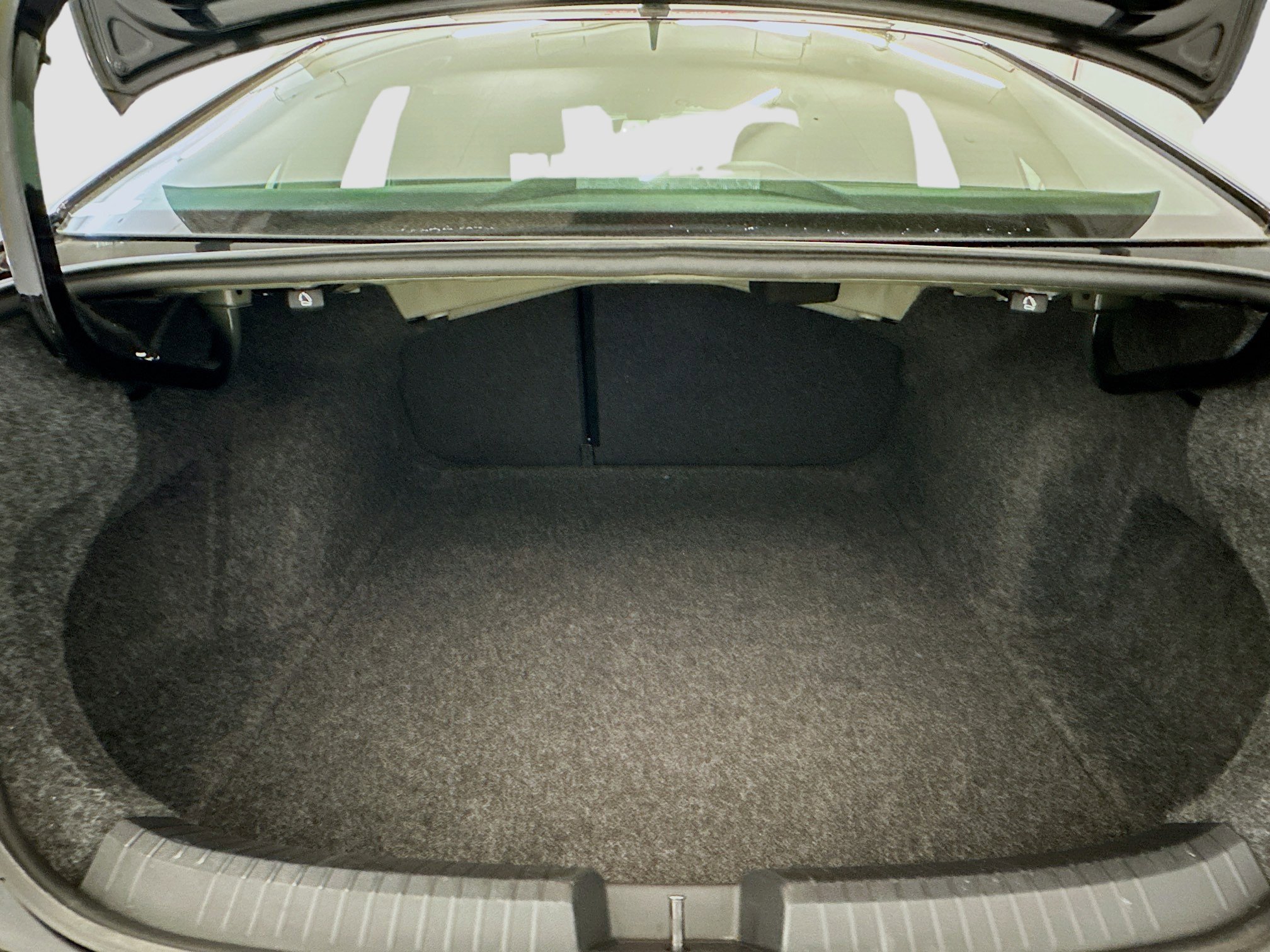 Used 2024 Volkswagen Jetta SE image 29