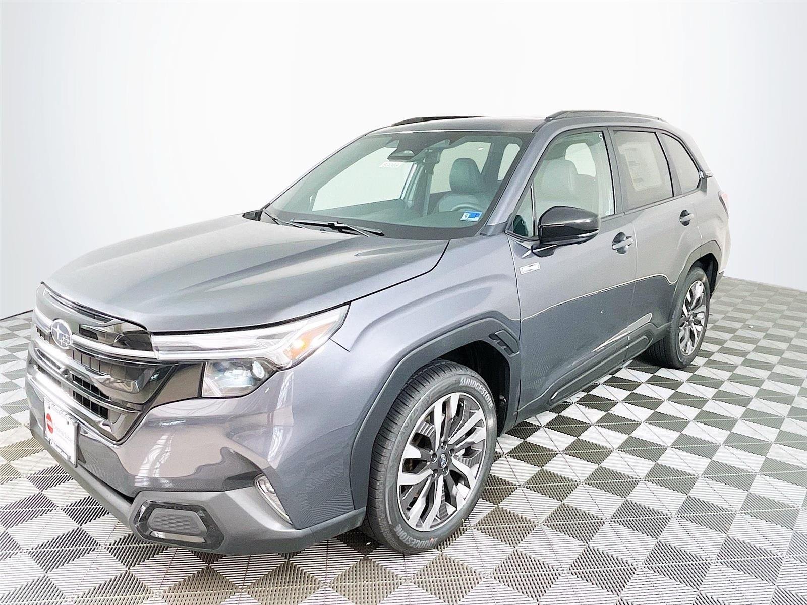 New 2026 Subaru Forester Touring AWD/4WD image 3