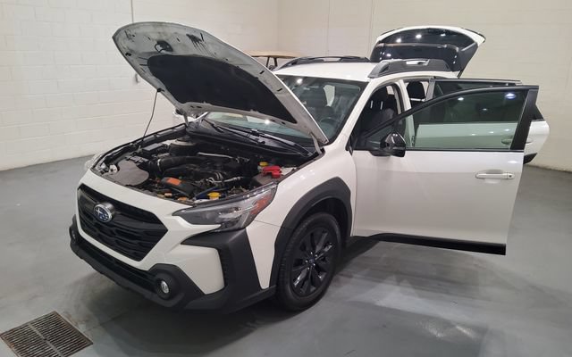 Used 2023 Subaru Outback Onyx Edition AWD/4WD image 11