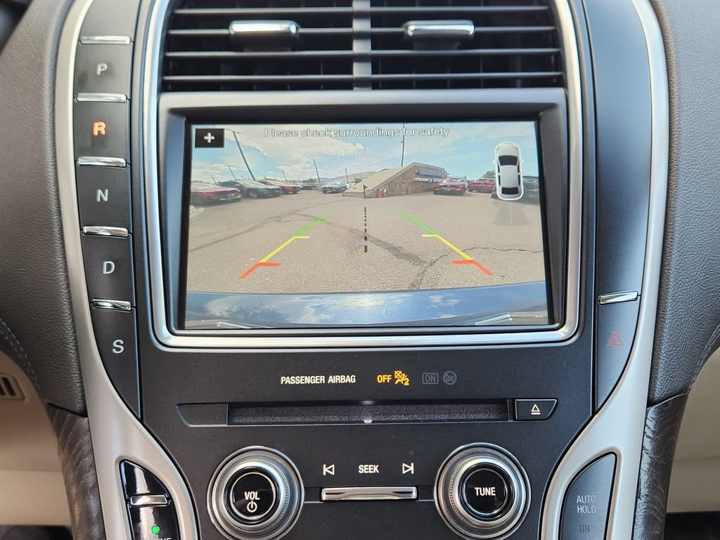 Used 2017 Lincoln MKX Reserve w/ Lincoln MKX Climate Package AWD/4WD image 9
