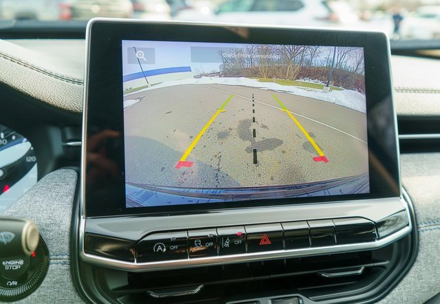 Used 2022 Jeep Compass Latitude w/ Convenience Group image 26