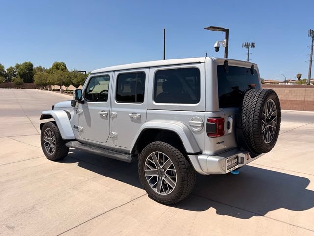 Used 2024 Jeep Wrangler High Altitude AWD/4WD image 9