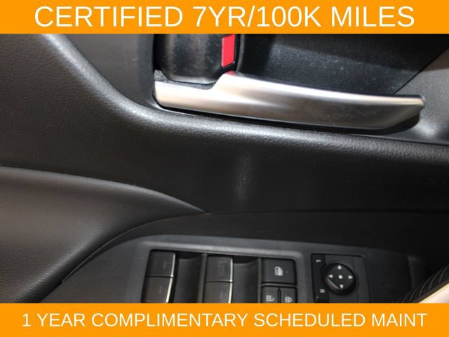 Used 2025 Toyota RAV4 XLE AWD/4WD image 19