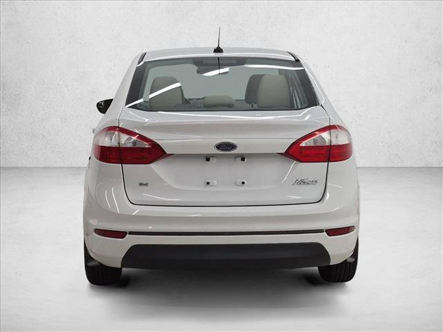 Used 2014 Ford Fiesta SE w/ Comfort Package FWD image 7