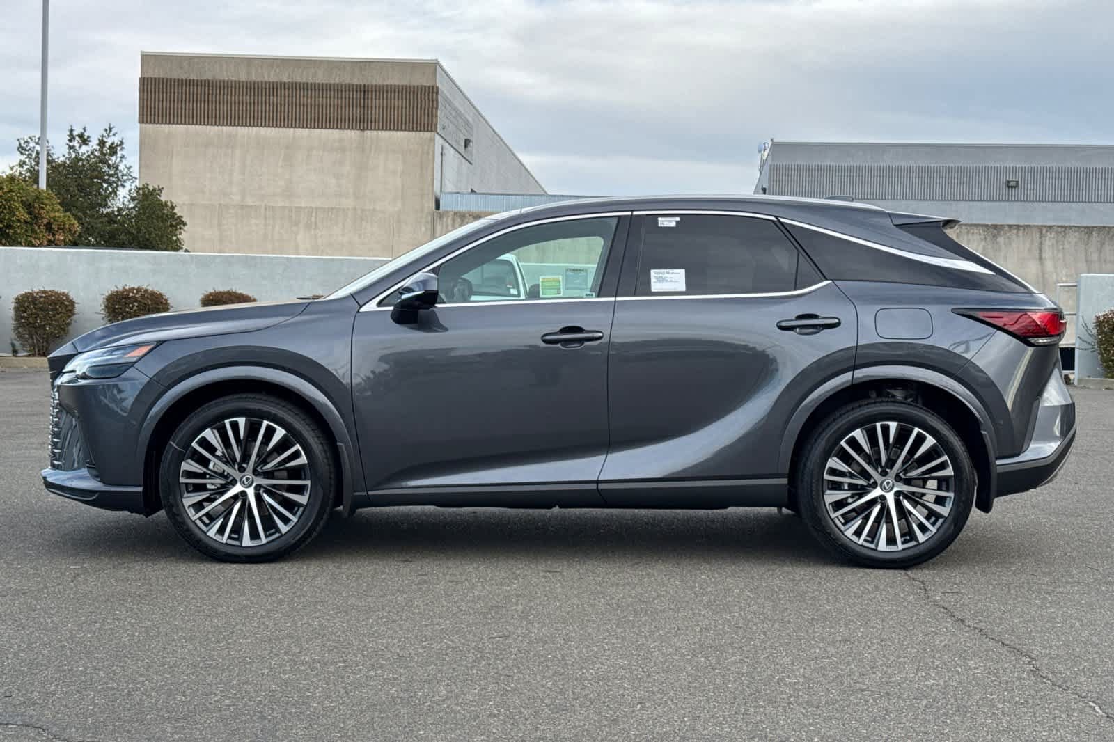 New 2026 Lexus RX 350 w/ Convenience Package AWD/4WD image 9