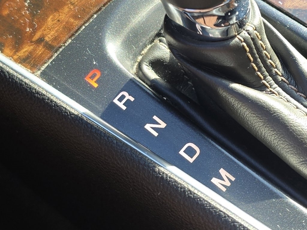 Used 2015 Chevrolet Impala LTZ image 23