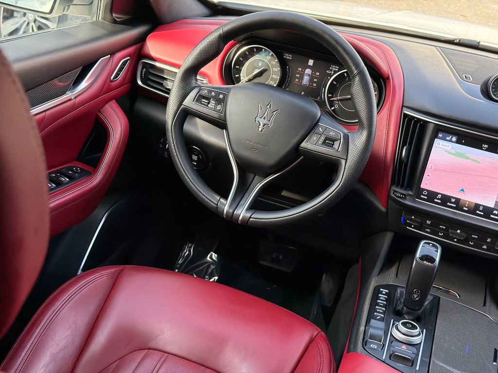 Used 2022 Maserati Levante GT image 23