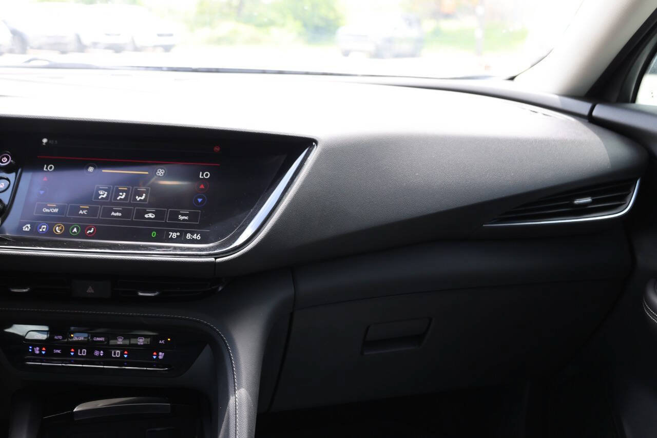 Used 2023 Buick Envision Avenir AWD/4WD image 25
