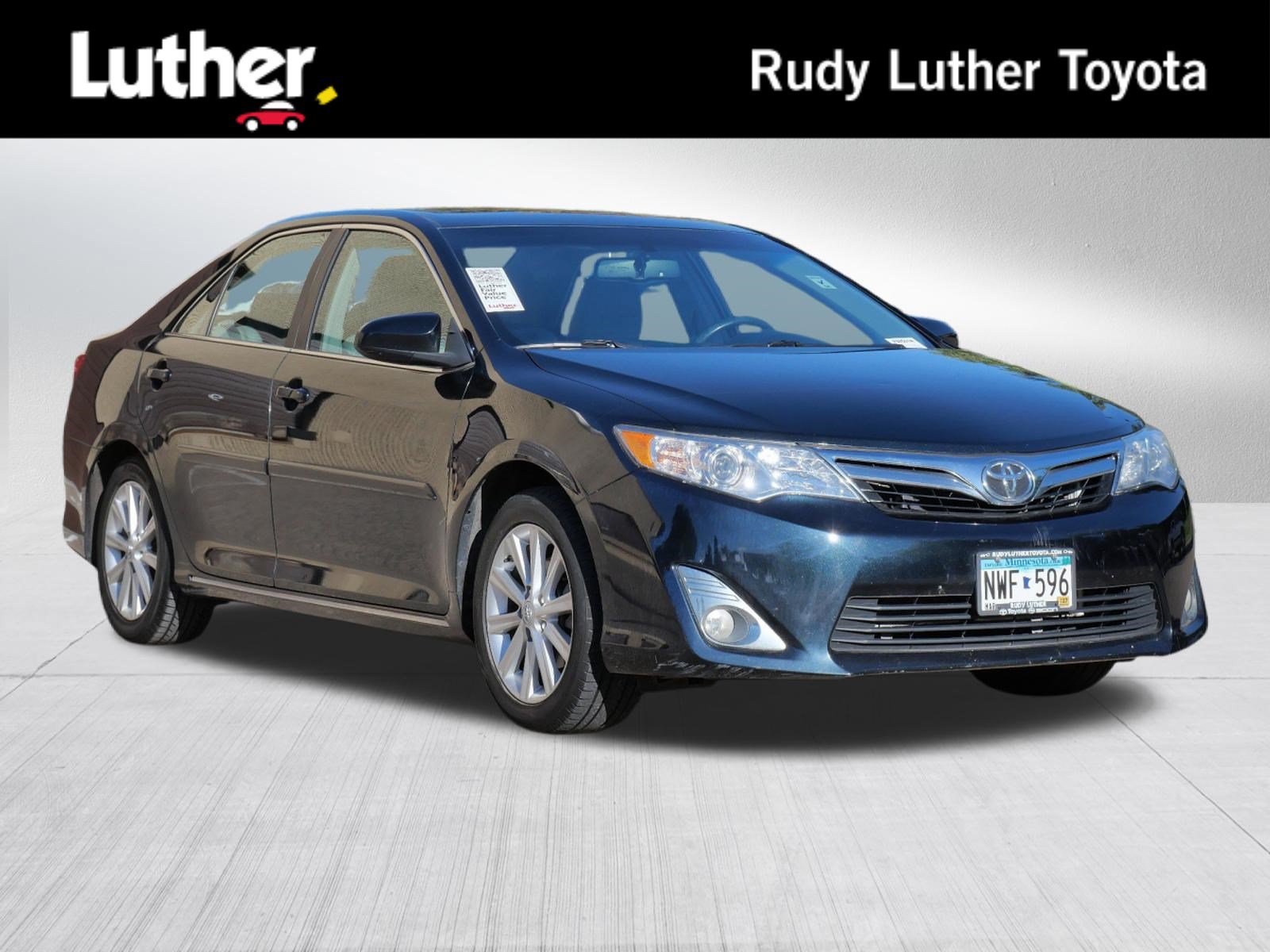 Used 2013 Toyota Camry XLE w/ Leather Pkg