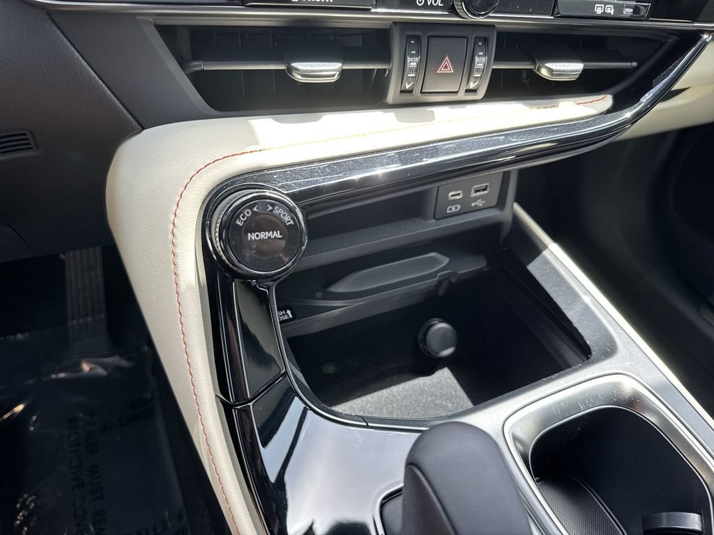 Used 2024 Lexus NX 250 FWD image 54