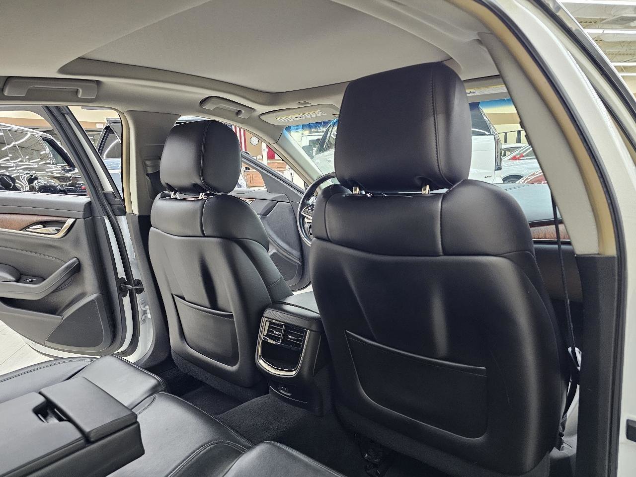 Used 2019 Cadillac CTS Luxury image 23