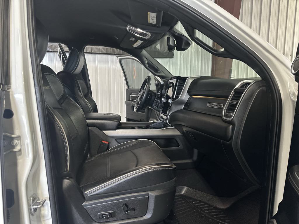 Used 2020 RAM 3500 Laramie image 10