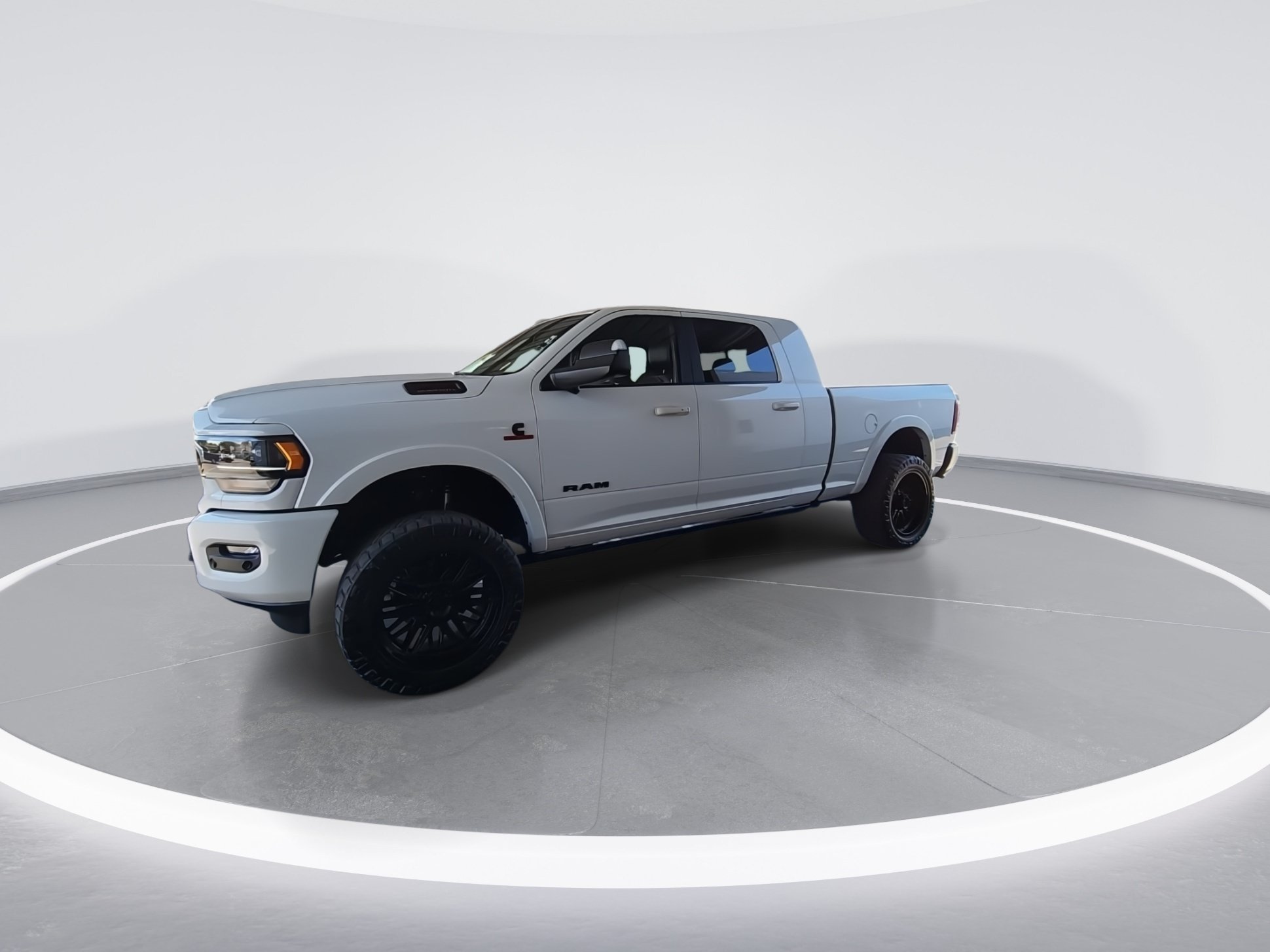 Certified 2022 RAM 2500 Limited AWD/4WD image 9