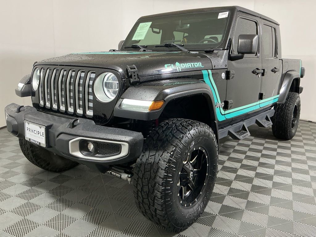 Used 2020 Jeep Gladiator Overland AWD/4WD image 2