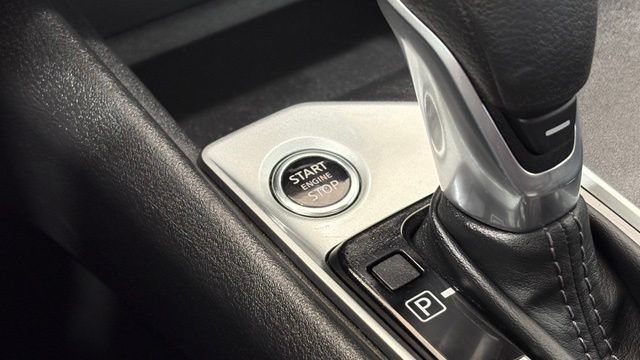 Used 2025 Nissan Altima 2.5 SV FWD image 35