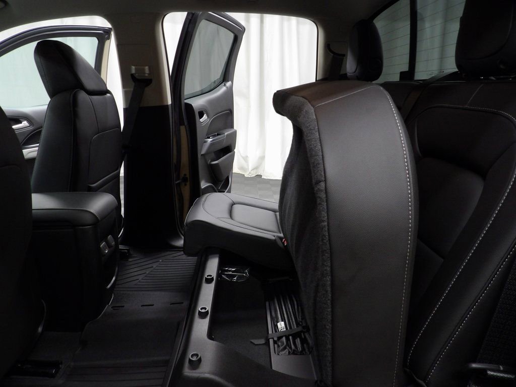 Used 2021 Chevrolet Colorado ZR2 w/ Colorado ZR2 Bison Edition image 13