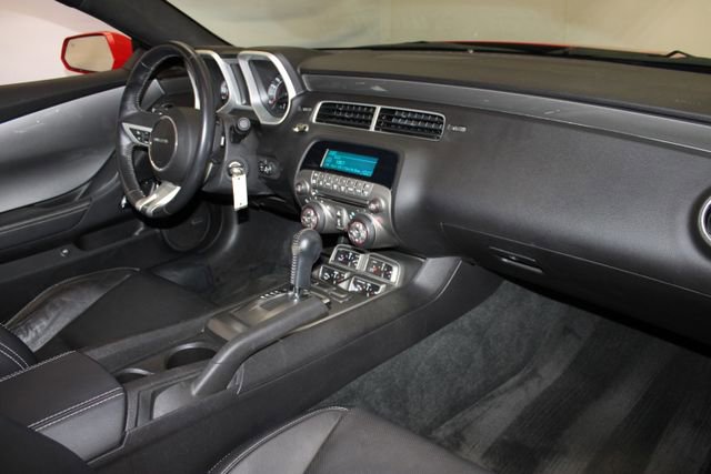 Used 2011 Chevrolet Camaro SS w/ RS Package image 16