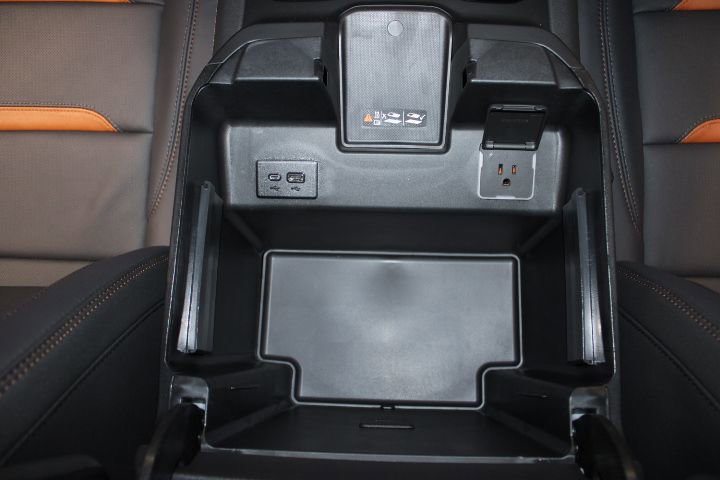 New 2026 GMC Sierra 2500 AT4 w/ Technology Package image 33