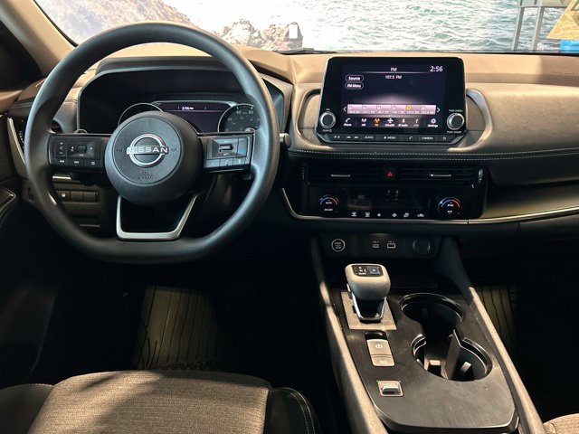 Used 2022 Nissan Rogue SV FWD image 52