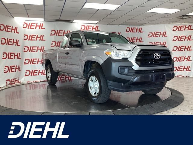 Used 2017 Toyota Tacoma SR AWD/4WD image 1