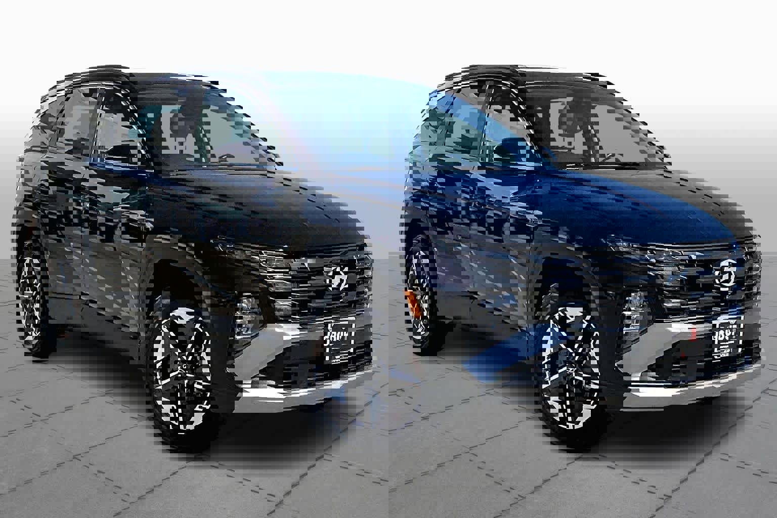 Certified 2025 Hyundai Tucson SEL image 3