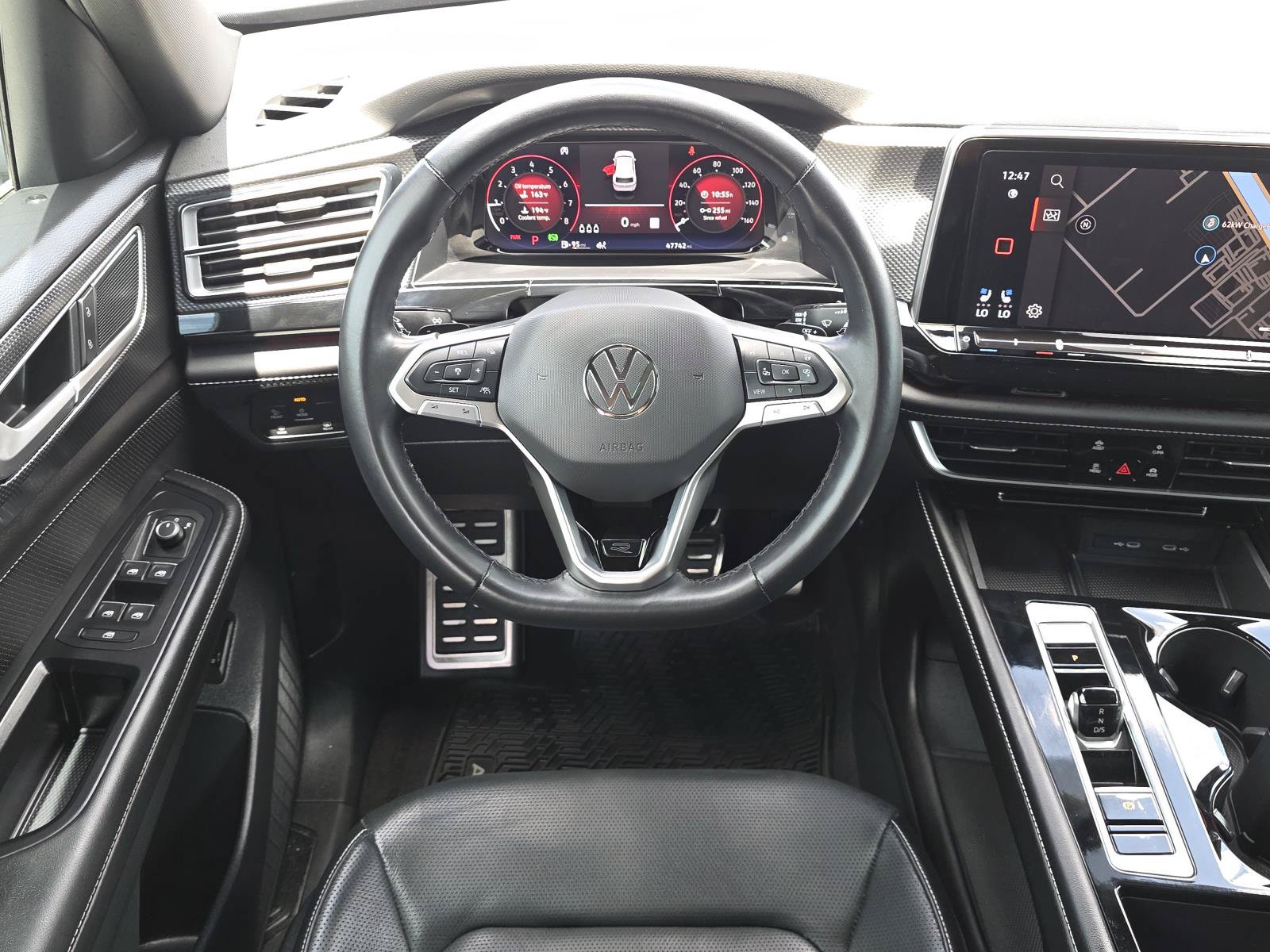 Used 2024 Volkswagen Atlas Cross Sport SEL R-Line AWD/4WD image 10