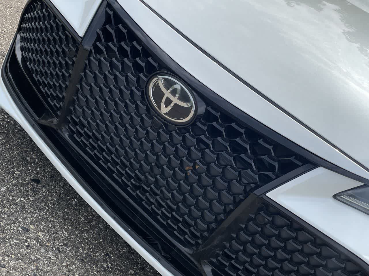 Used 2019 Toyota Avalon Touring FWD image 35