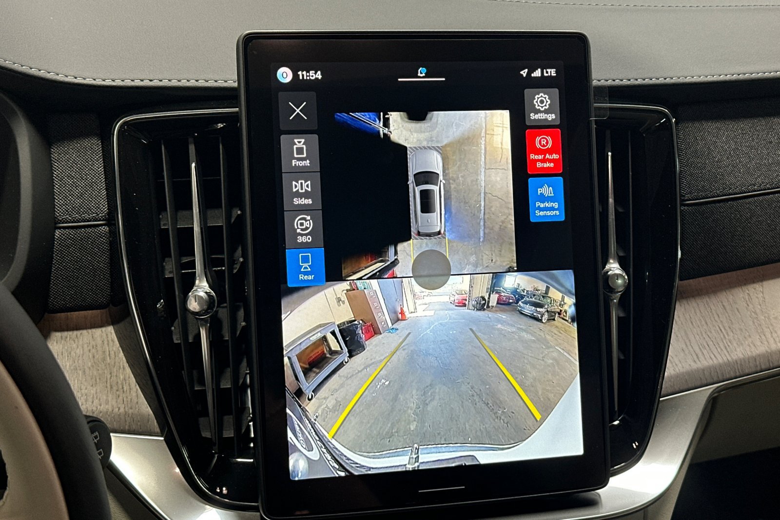 New 2027 Volvo XC90 T8 Ultra AWD/4WD image 23