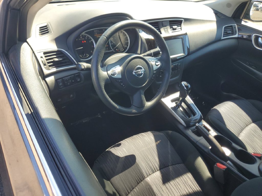 Used 2019 Nissan Sentra SV FWD image 10