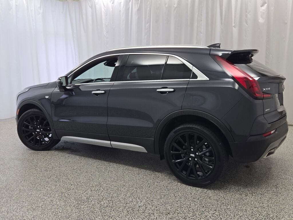 Used 2023 Cadillac XT4 Premium Luxury w/ Technology Package image 14