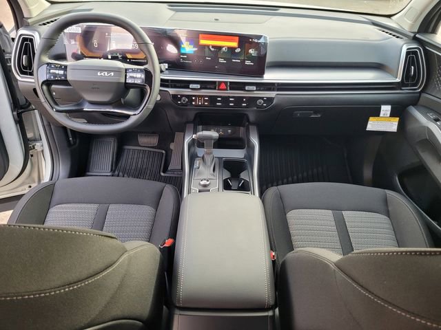 New 2026 Kia Sorento LX image 8
