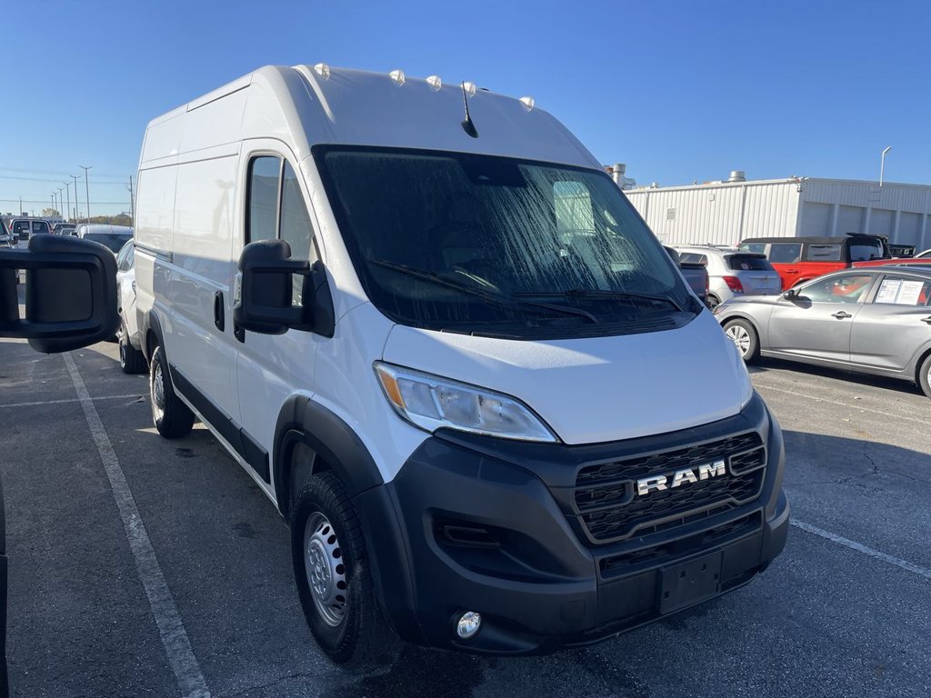 Used 2025 RAM ProMaster 2500 w/ Convenience Group FWD image 13