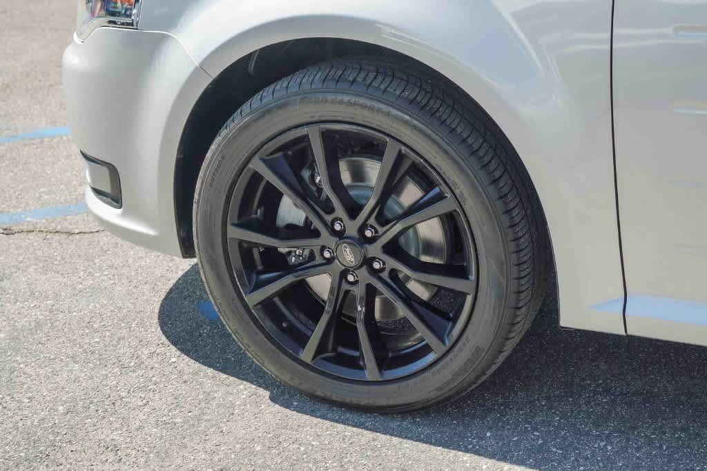 Used 2019 Ford Flex SEL w/ Equipment Group 202A FWD image 9
