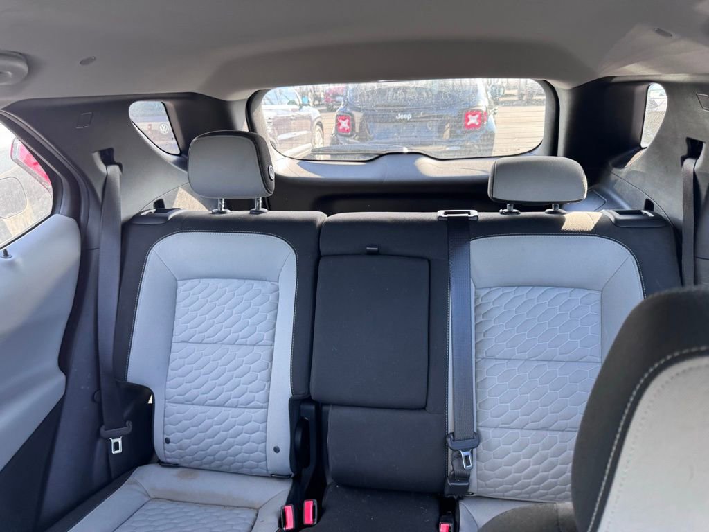 Used 2018 Chevrolet Equinox LS image 10