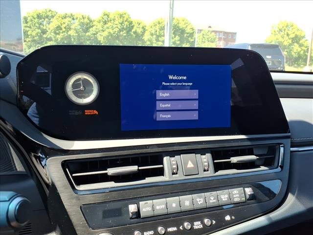 New 2025 Lexus ES 350 w/ Premium Package image 18