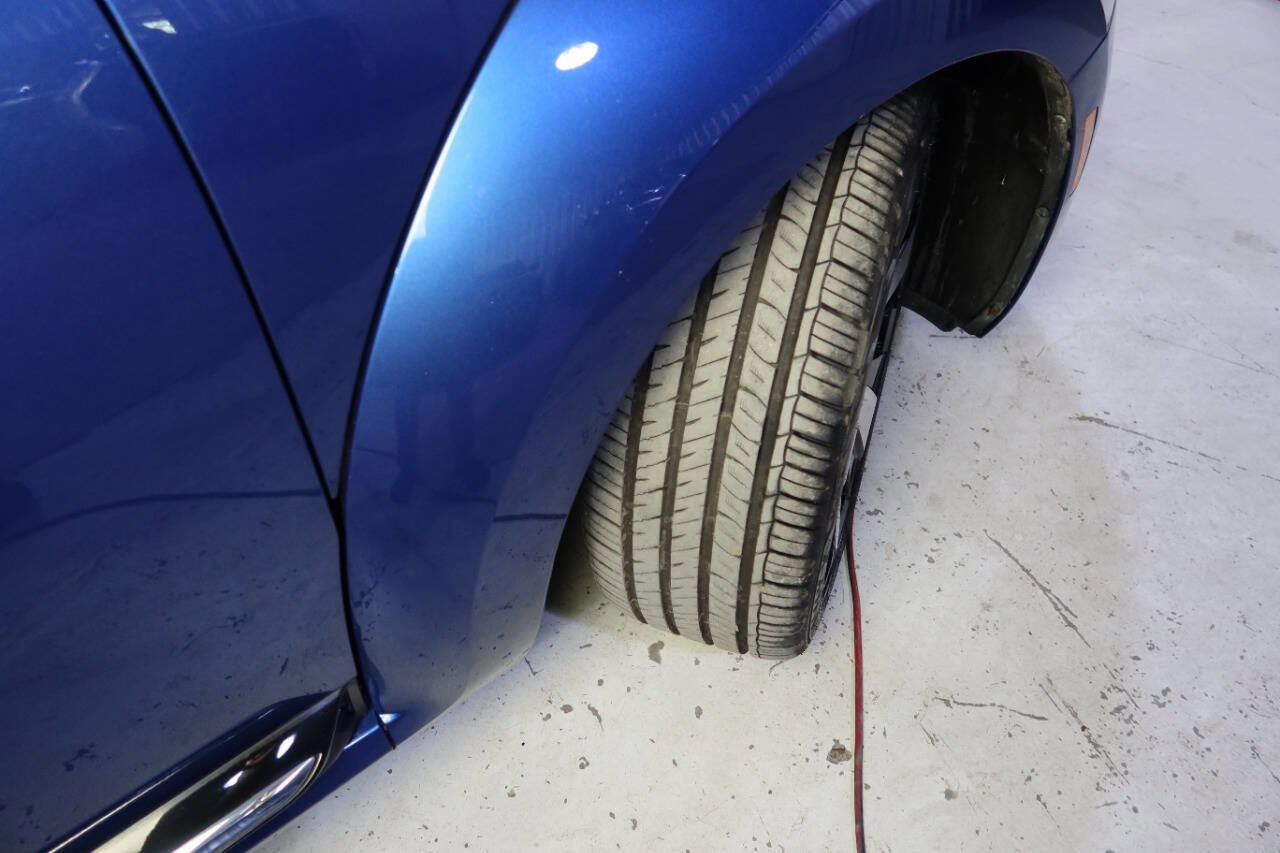 Used 2013 Volkswagen Beetle 2.0T image 34