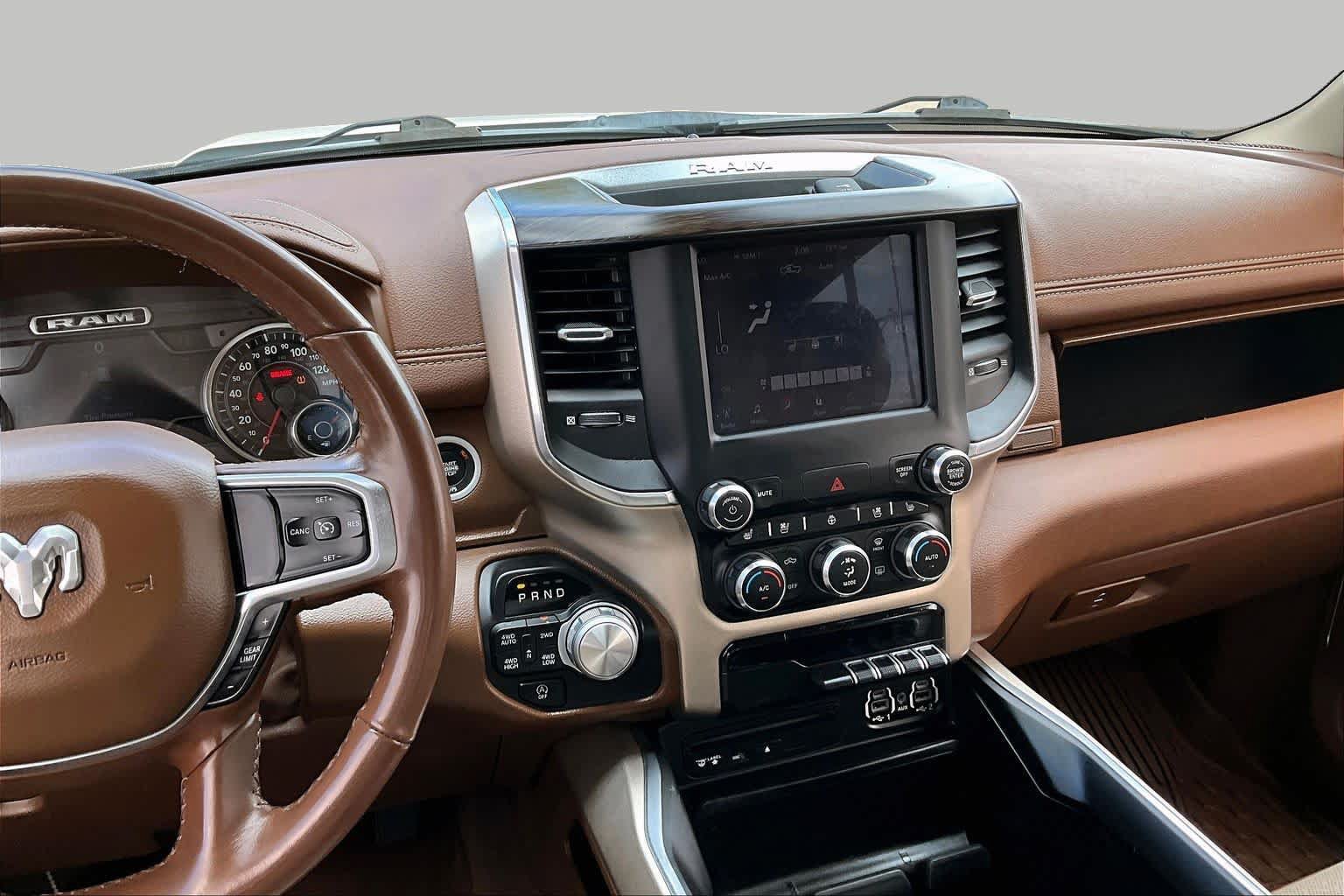 Used 2019 RAM 1500 Laramie AWD/4WD image 6