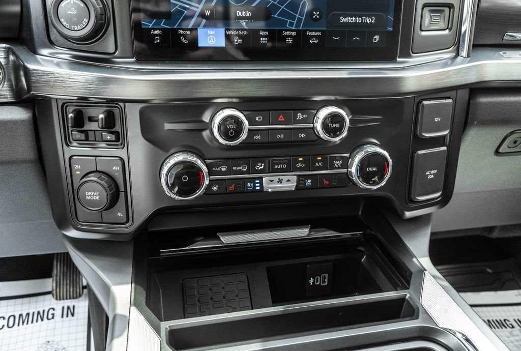Used 2025 Ford F350 Lariat w/ Lariat Ultimate Package AWD/4WD image 21