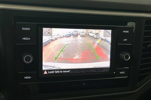Certified 2023 Volkswagen Atlas Cross Sport SE FWD image 24