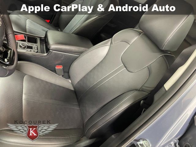 Used 2025 Kia Sorento S image 13