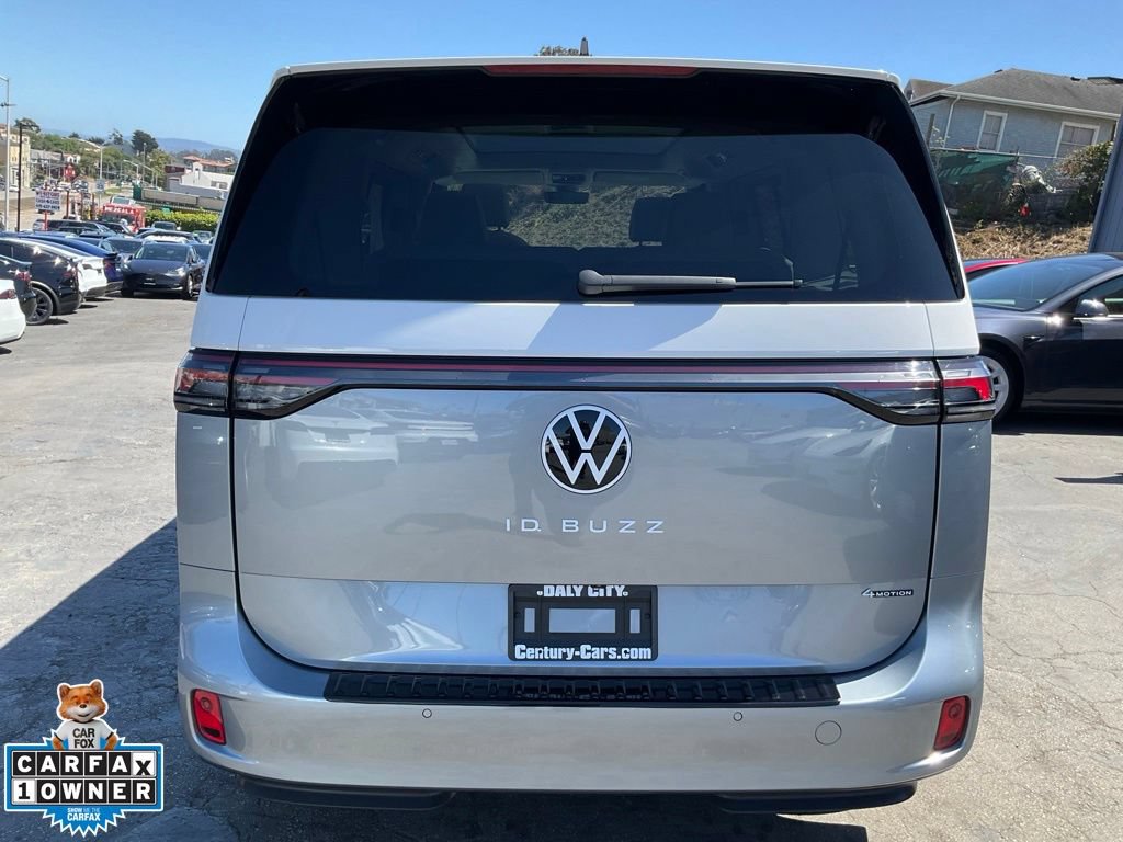 Used 2025 Volkswagen ID. Buzz 1st Edition AWD/4WD image 4
